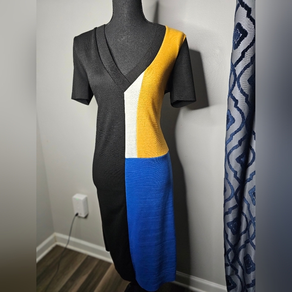 Zara Dresses & Skirts - ZARA Color Block Dress